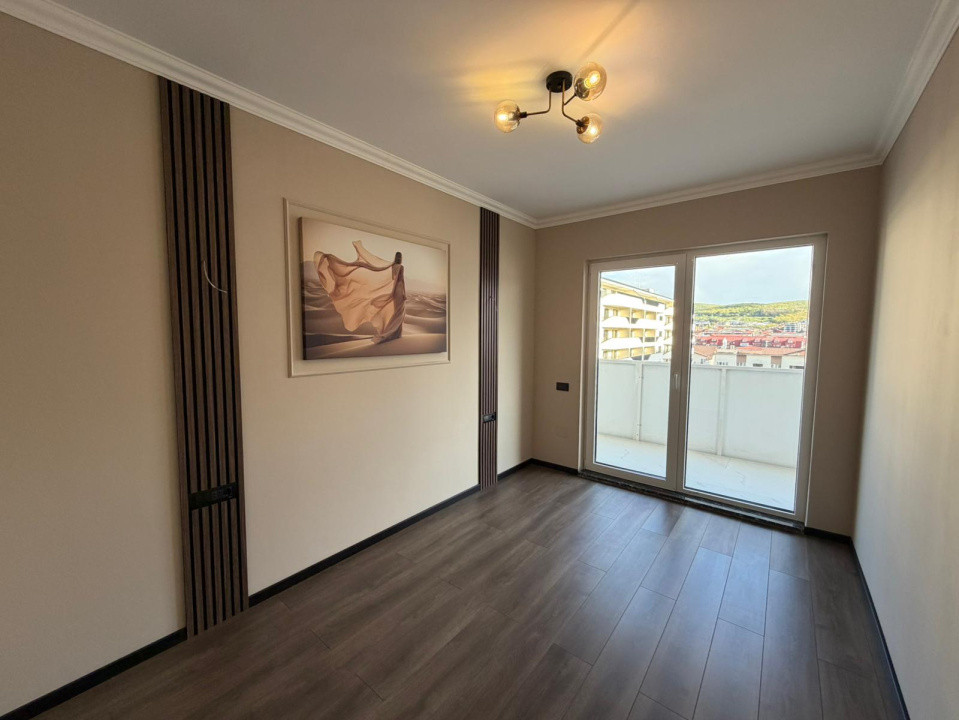Apartament modern l 3 camere l la cheie l parcare l bloc nou l Eroilor