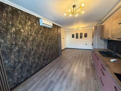 Apartament modern l 3 camere l la cheie l parcare l bloc nou l Eroilor