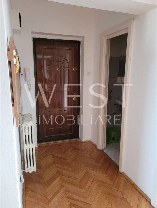Apartament cu 3 camere/90mp! 2 balcoane! 2 bai! Zona Piata Marasti!
