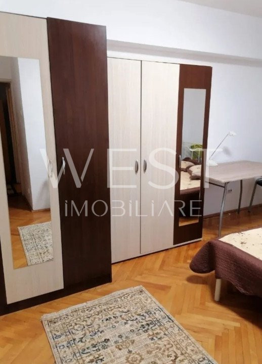Apartament cu 3 camere/90mp! 2 balcoane! 2 bai! Zona Piata Marasti!
