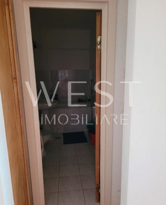 Apartament cu 3 camere/90mp! 2 balcoane! 2 bai! Zona Piata Marasti!