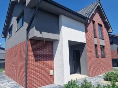 Casa individuala 142mp, terasa, parcare, teren de 350mp, Jucu de MIjloc!