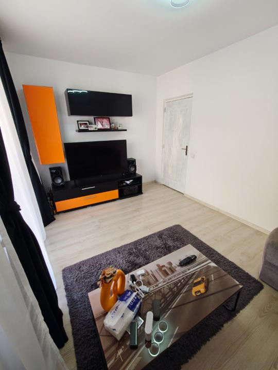 Apartament 3 camere  , 54 MP, Porii.