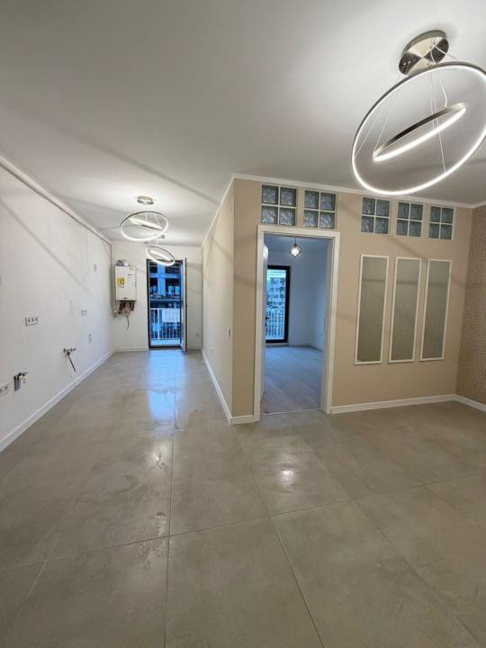 Ap. 3 camere | str. Eroilor | BLOC NOU | Finisat 56mp + Balcon 10mp