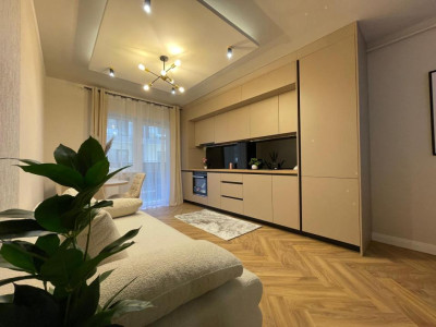 Ap. 3 camere MODERN | 54mp + Balcon 10mp | LA CHEIE | str. Urusagului