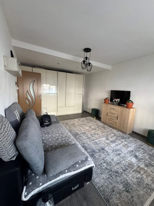 Apartament 3 camere la cheie , Marasti zona Kaufland.