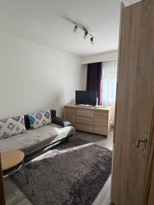 Apartament 3 camere la cheie , Marasti zona Kaufland.