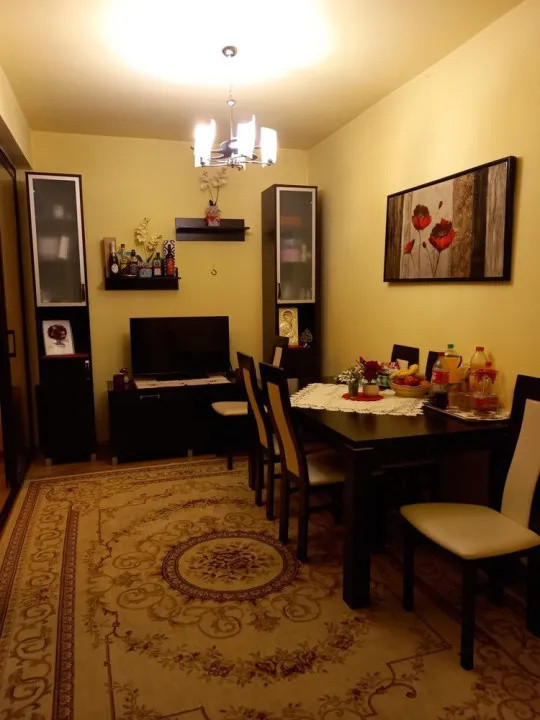 Apartament 2 camere  zona Lidl.