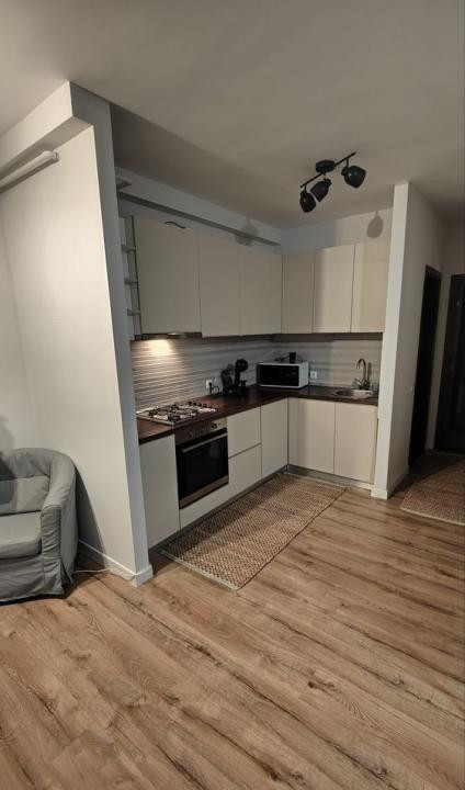 Apartament 3 camere modern, 2 băi, balcon, etaj 6 cu lift | Oasului |