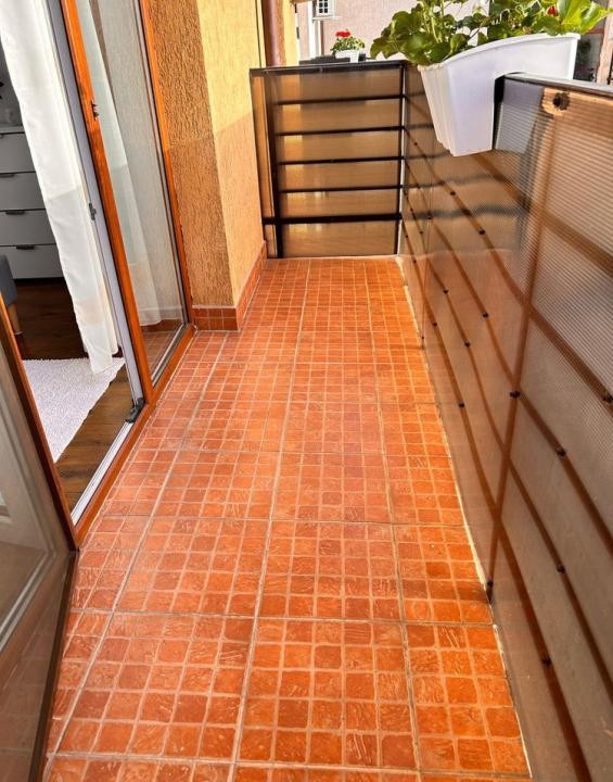 Apartament 3 camere | 2 balcoane | 50 mp | Floresti | Locatie excelenta |