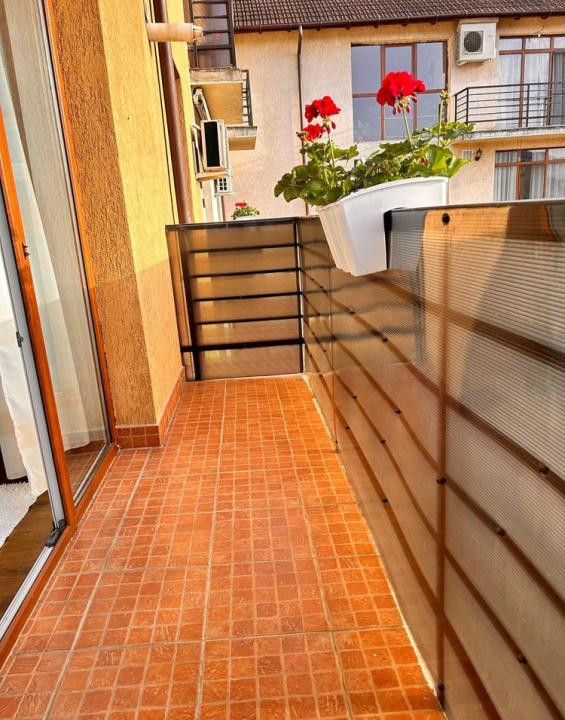 Apartament 3 camere | 2 balcoane | 50 mp | Floresti | Locatie excelenta |