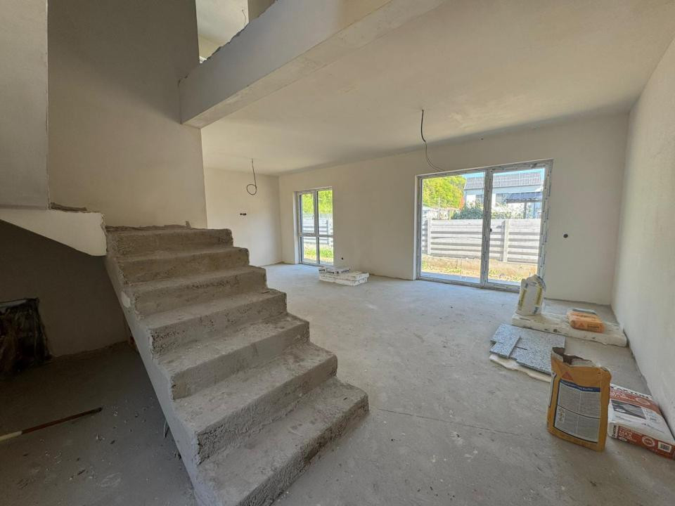 Unitate Duplex | PARC PRIVAT | Zona Tauti