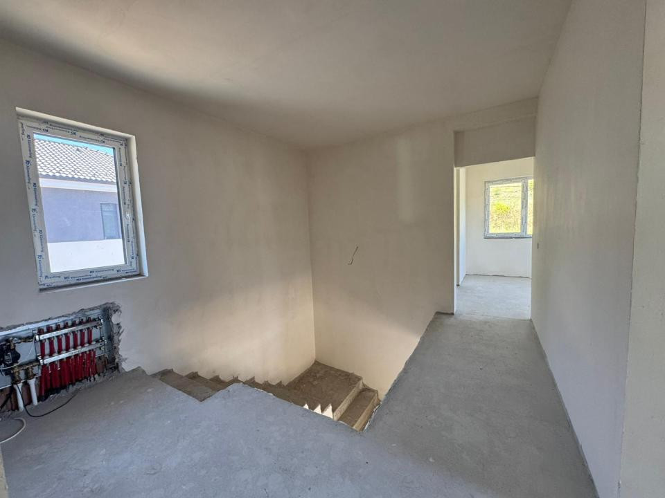Unitate Duplex | PARC PRIVAT | Zona Tauti