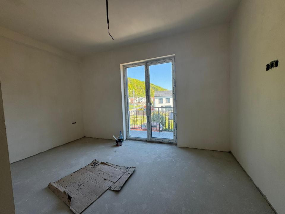 Unitate Duplex | PARC PRIVAT | Zona Tauti