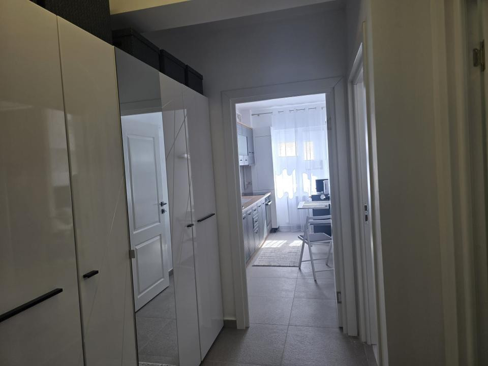 Inchiriere apartament 1 camera l la cheie l Su 37 mp l parcare l Sesul