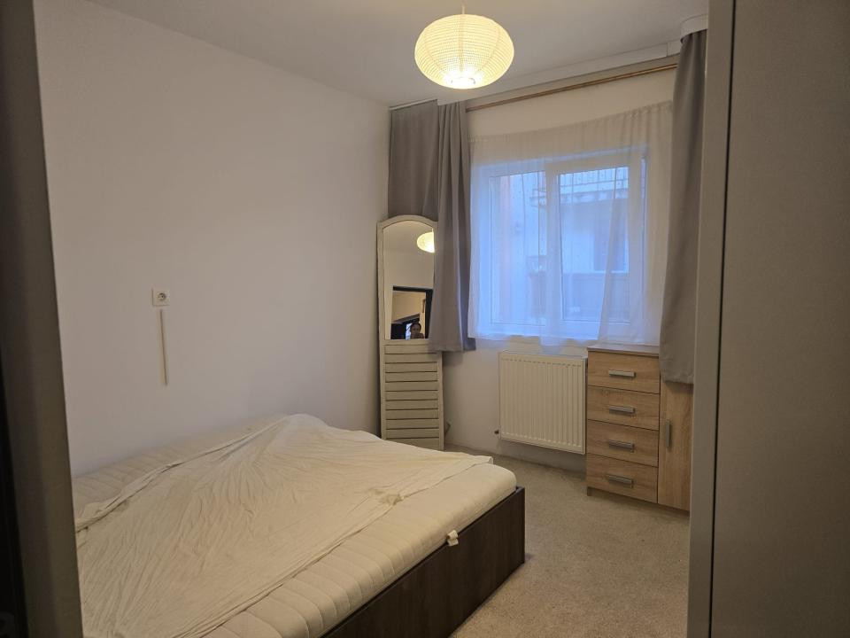 Ap. 2 camere mobilat, utilat l Su 39 mp l Parcare l Eroilor, Floresti