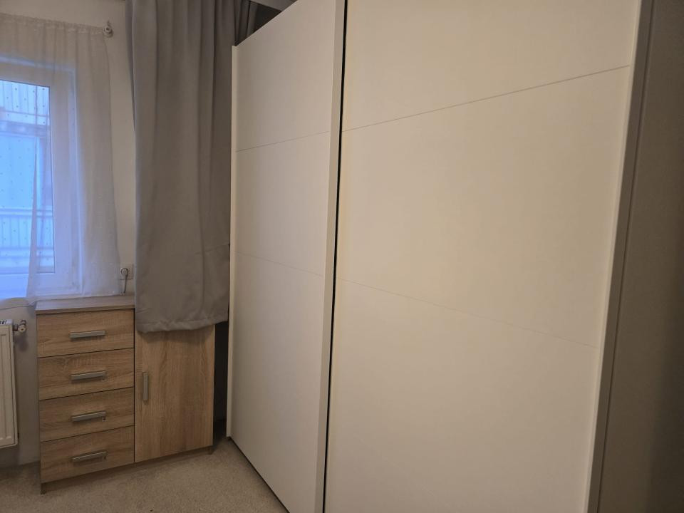 Ap. 2 camere mobilat, utilat l Su 39 mp l Parcare l Eroilor, Floresti