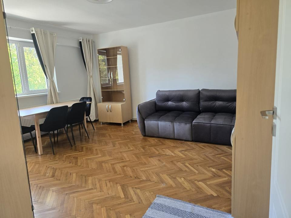 Inchiriere apartament 3 camere mobilat, utilat l Su 82 mp l Manastur