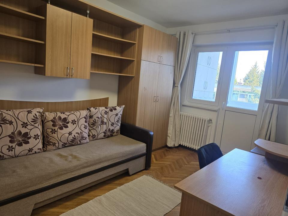 Inchiriere apartament 3 camere mobilat, utilat l Su 82 mp l Manastur