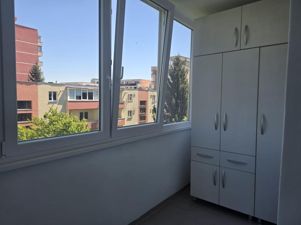 Inchiriere apartament 3 camere mobilat, utilat l Su 82 mp l Manastur