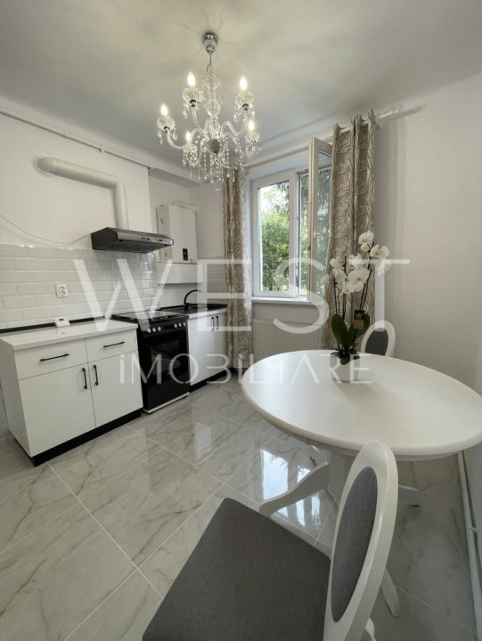 Apartament cu 2 cam, FINISAJE LUX! Decomandat! Zona Bdul N.Titulescu