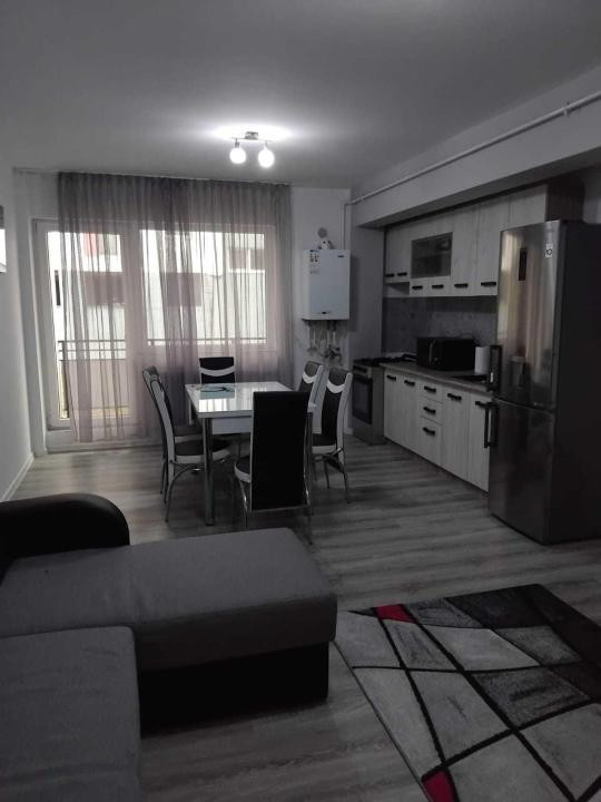 Apartament 2 camere | LA CHEIE | zona Regal - Baciu | Parcare subterana |