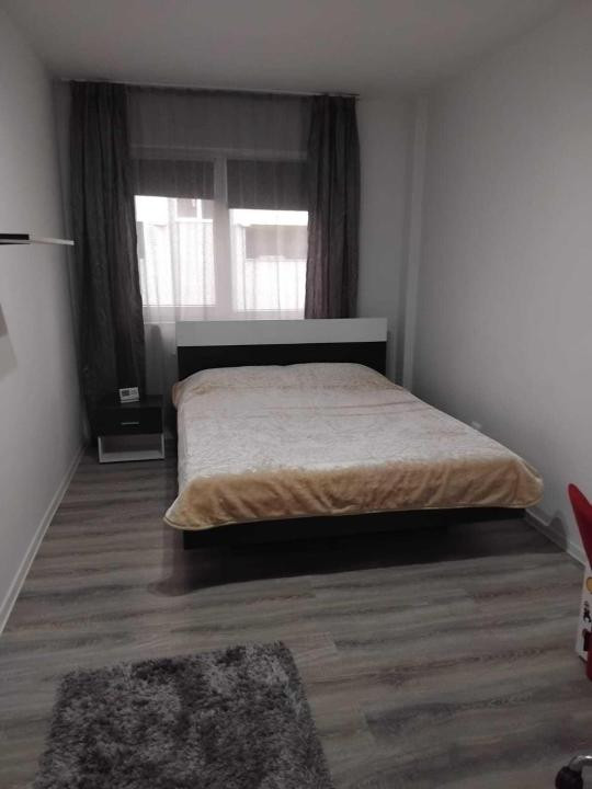 Apartament 2 camere | LA CHEIE | zona Regal - Baciu | Parcare subterana |