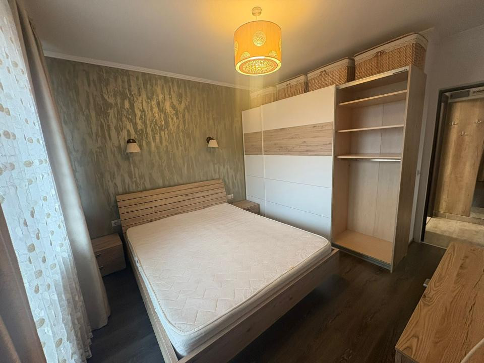 Apartament modern l 2 camere l Balcon l Parcare l Sesului de sus