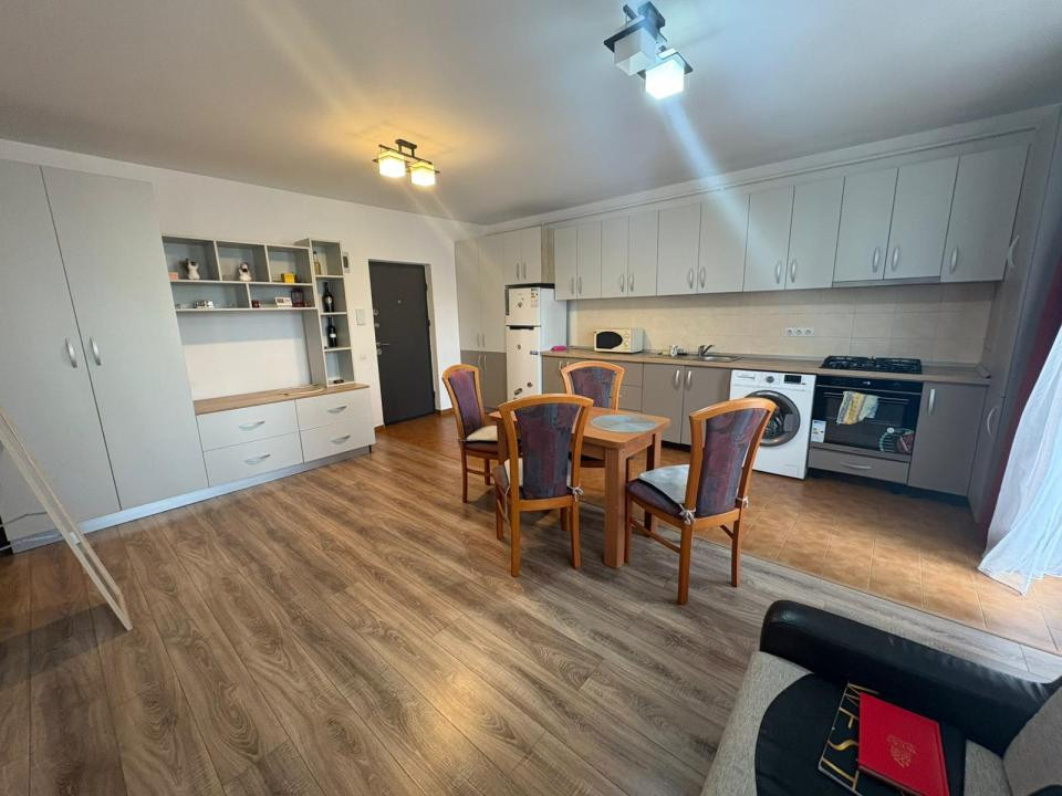 Apartament modern l 2 camere l Balcon l Florilor