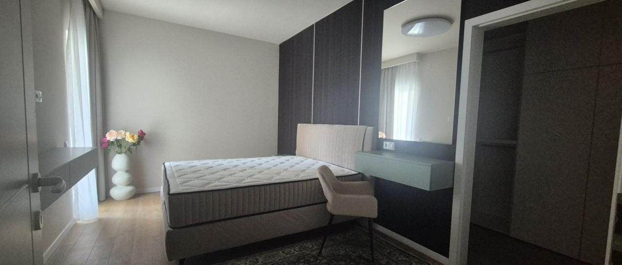 | Apartamente noi FINISATE | Zona Eroilor Floresti |