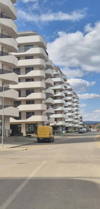 | Apartamente noi FINISATE | Zona Eroilor Floresti |