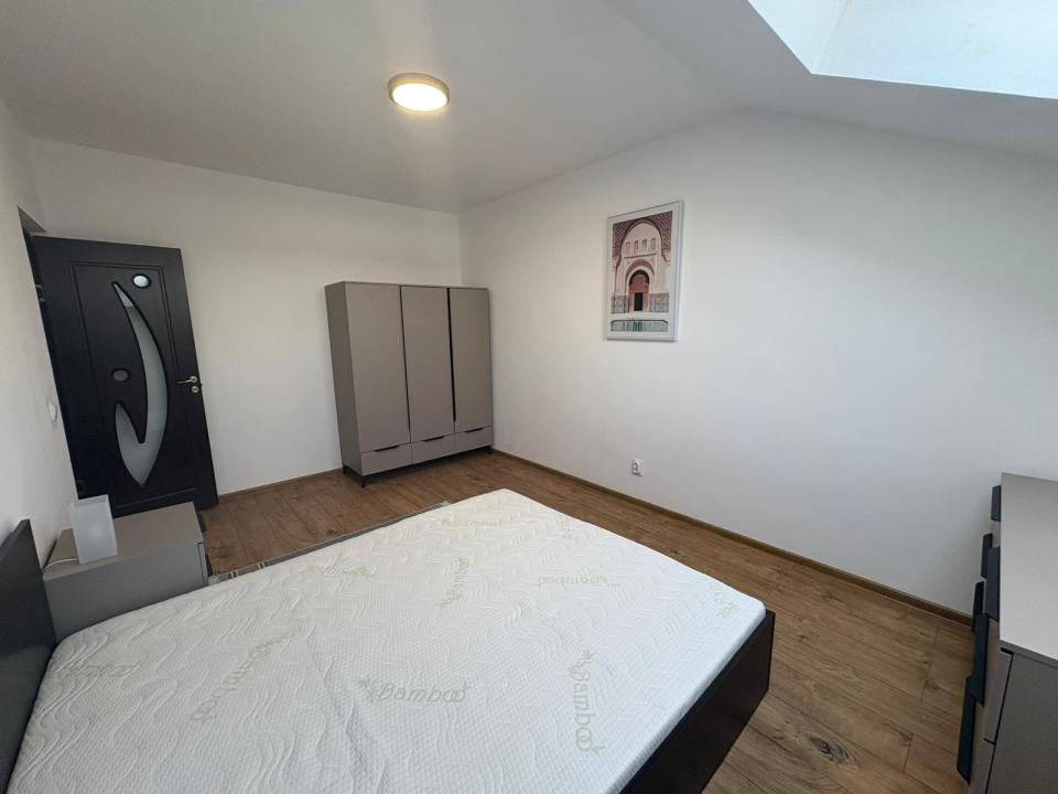 Apartament modern l 2 camere l Balcon l Parcare l Sesului de Sus