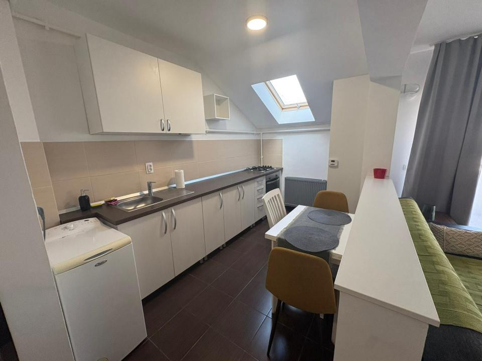 Apartament modern l 2 camere l Balcon l Parcare l Sesului de Sus