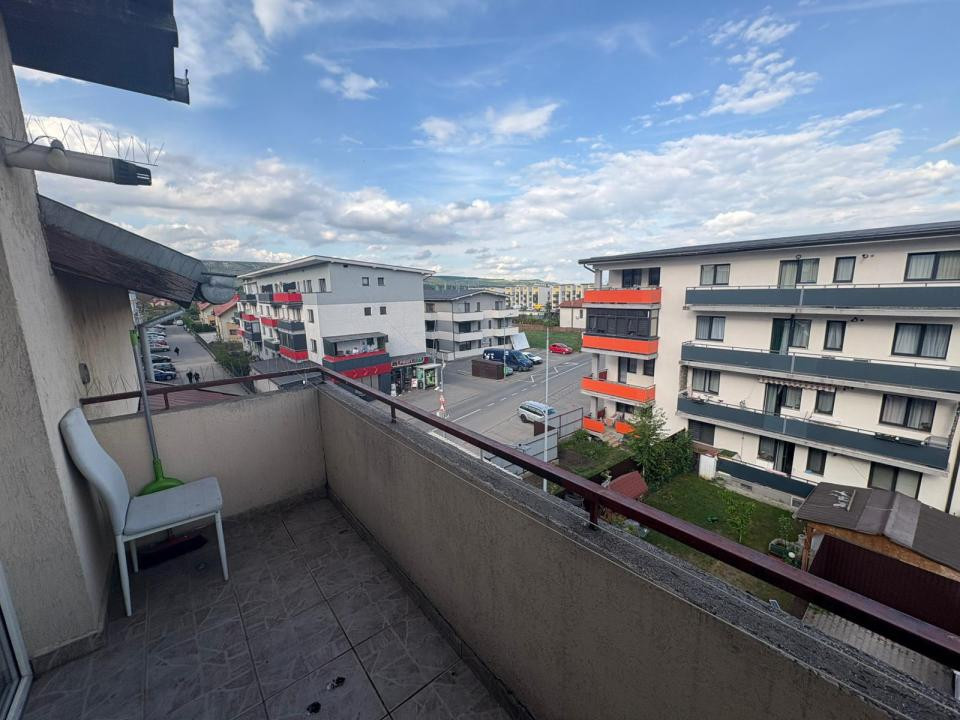 Apartament modern l 2 camere l Balcon l Parcare l Sesului de Sus