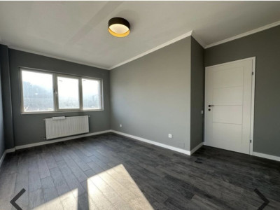 Apartament de 2 camere, 53 MP, parcare , zona Urusagului