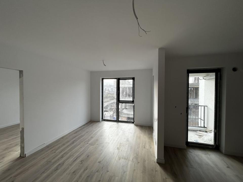 Ap. 2 camere 42 mp + Balcon | FINISAT | Zona Tineretului