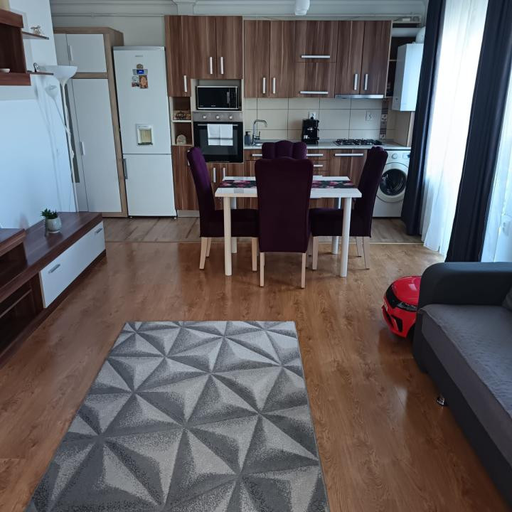 Apartament 3 camere mobilat utilat l Su 53 mp l parcare l Sesul de Sus