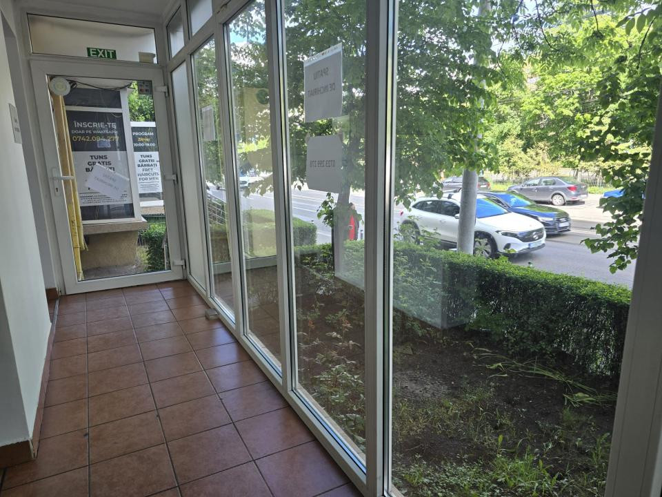 Inchiriere spatiu comercial l Su 36 mp l 2 cam. l Primaverii Manastur