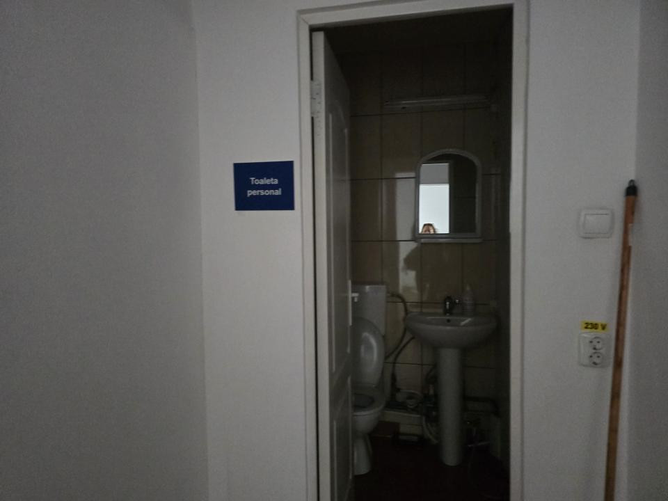 Inchiriere spatiu comercial l Su 36 mp l 2 cam. l Primaverii Manastur