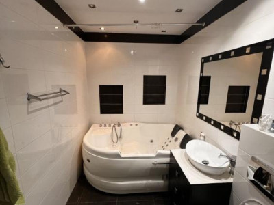 Apartament 2 camere | Calea Turzii | Etaj intermediar | Jacuzzi | 55 mp |
