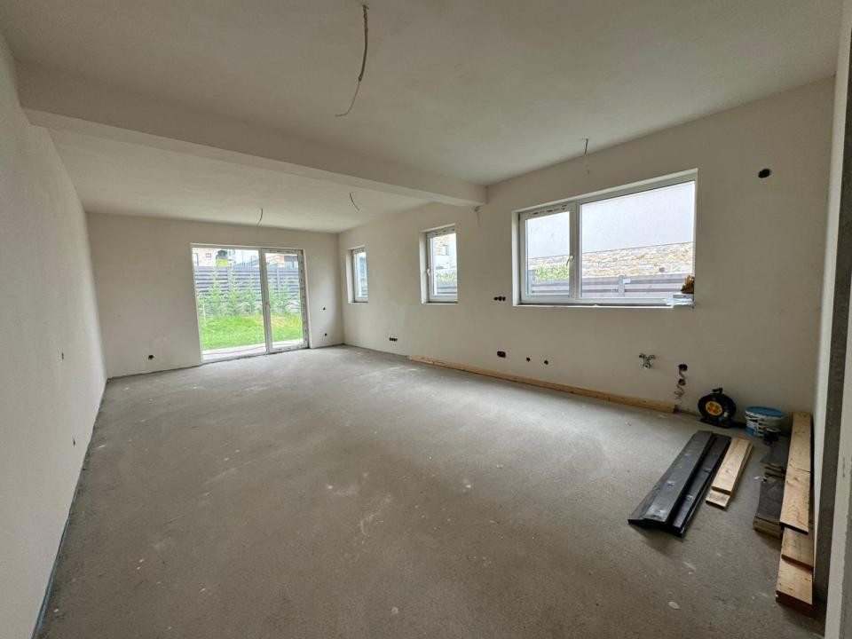 Casa tip duplex | Semifinisat | Zona Campului