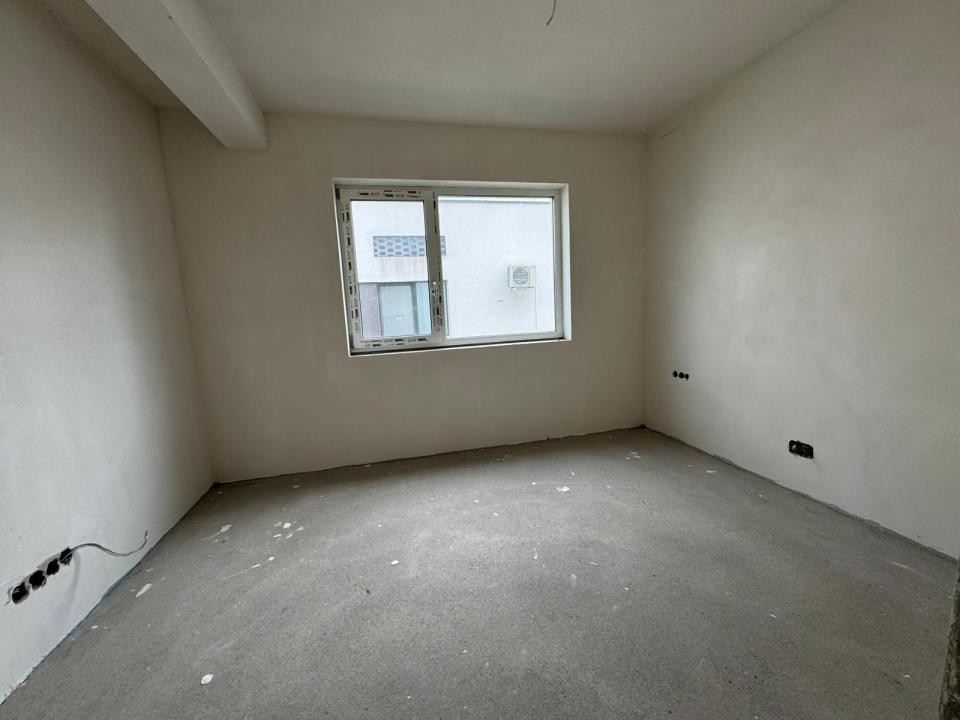 Casa tip duplex | Semifinisat | Zona Campului