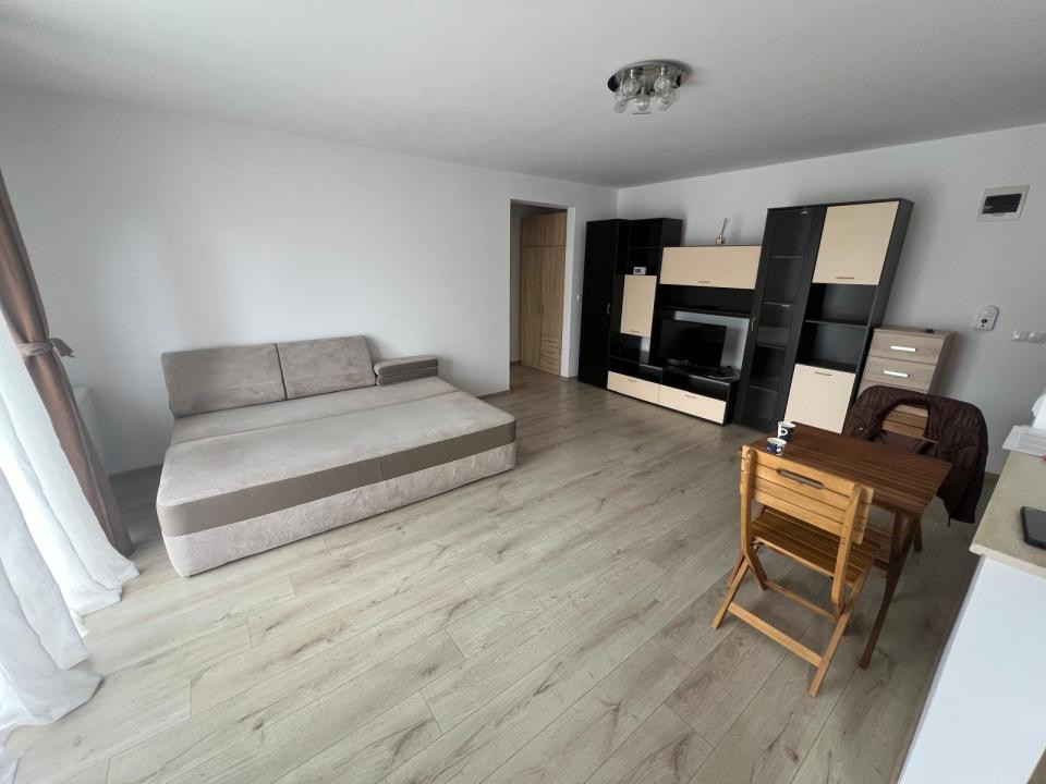 Inchiriez Apartament | 2 camere | Zona Porii Florești