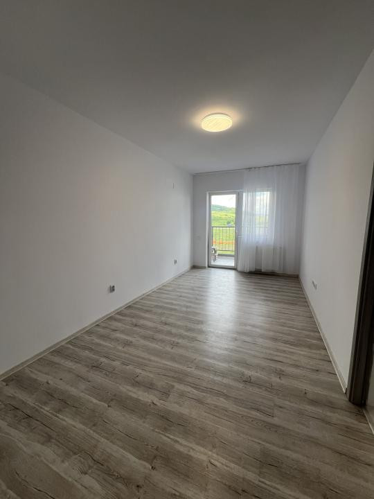 Apartament 1 camera finisat zona Terra