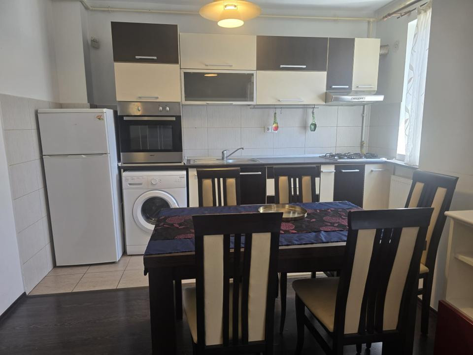 Apartament 1 camera l Mobilat, utilat l Su 35 mp l zona Florilor Floresti