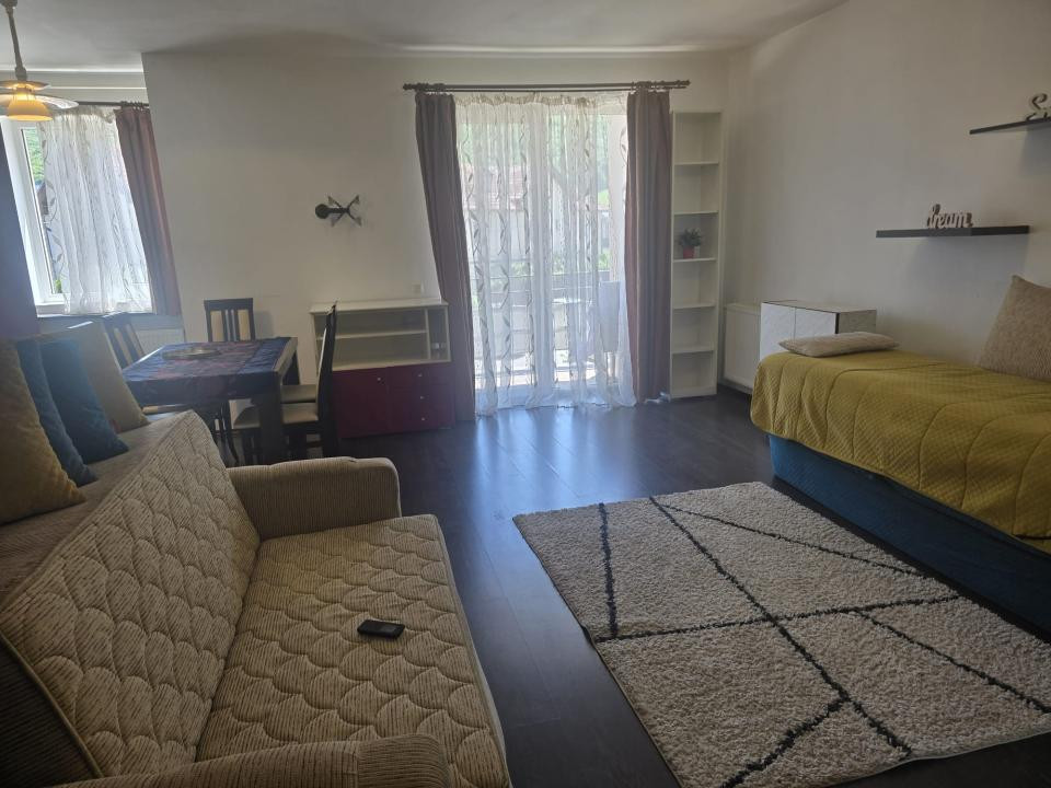 Apartament 1 camera l Mobilat, utilat l Su 35 mp l zona Florilor Floresti