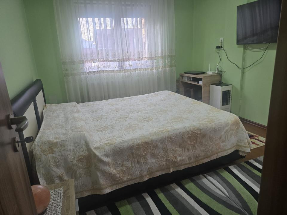Apartament 3 camere mobilat, utilat l Su 51.16 mp lParcare lStejarului