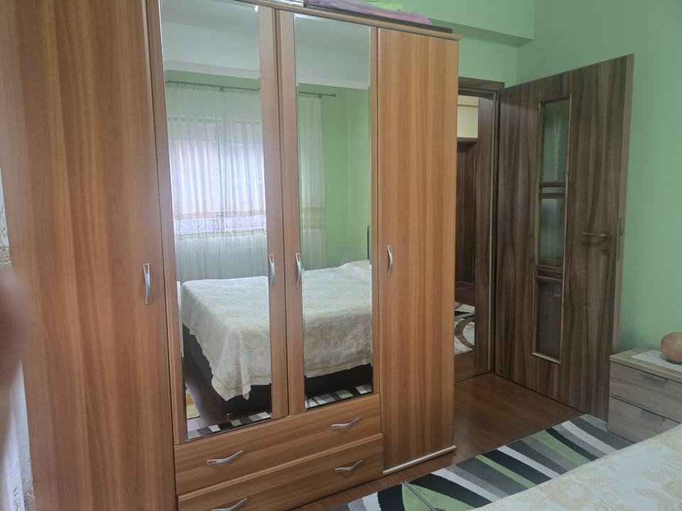 Apartament 3 camere mobilat, utilat l Su 51.16 mp lParcare lStejarului