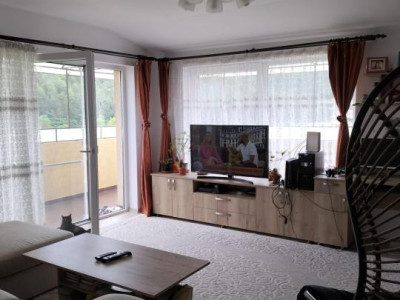 Apartament 3 camere pe 2 nivele l Su 110 mp l parcare l zona Vivo