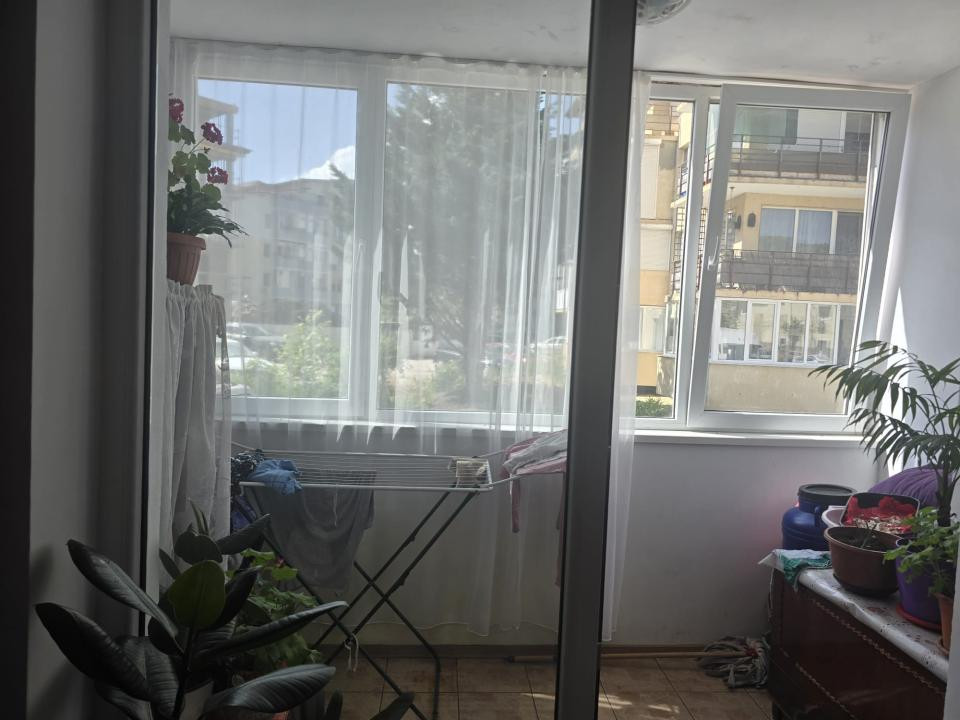 Apartament 1 camera l Su 38 mp l Parcare l Strada Florilor